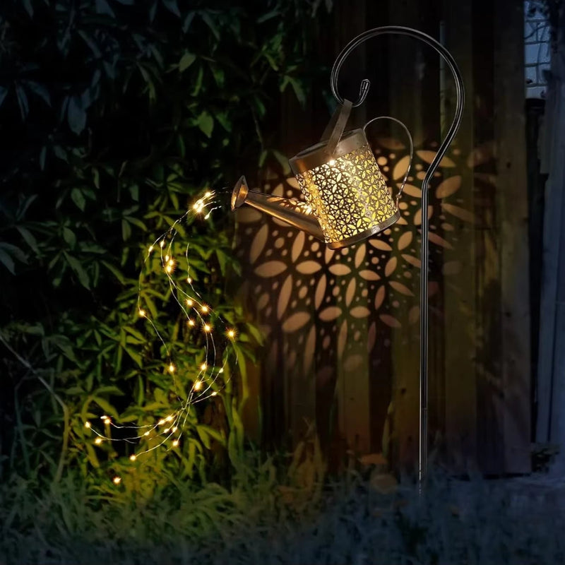 Luminária Solar Regador com Cascata de Luzes LED
